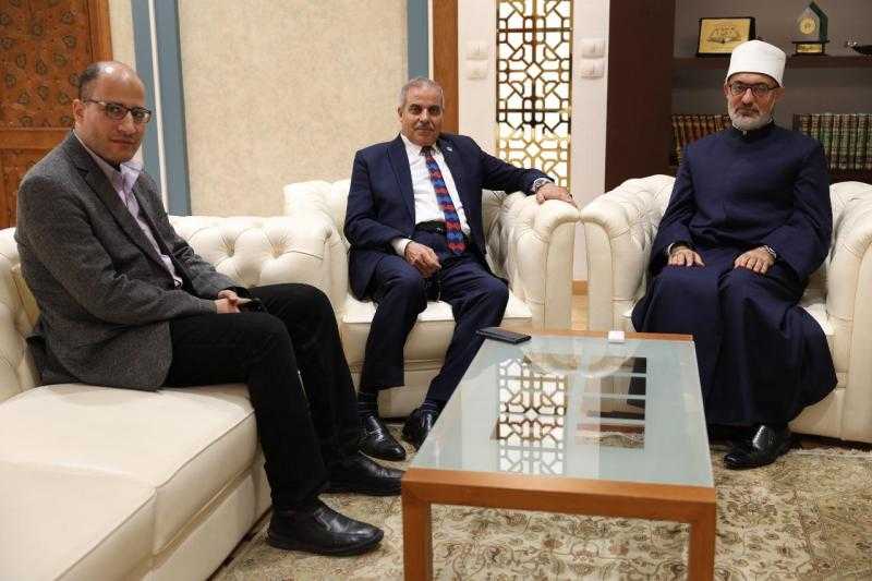 مفتي الجمهورية يستقبل وفد أئمة من ستِّ دول ويُشيد بجهود أكاديمية الأزهر في تأهيل الأئمة