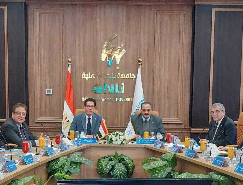 مجلس جامعة بنها الأهلية يناقش الخريطة الزمنية للفصل الدراسي الثاني