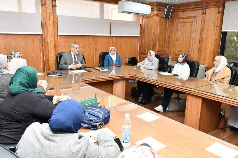 اجتماع منسقي الكليات للمشاركة في إعداد استراتيجية جامعة قناة السويس 2025-2030