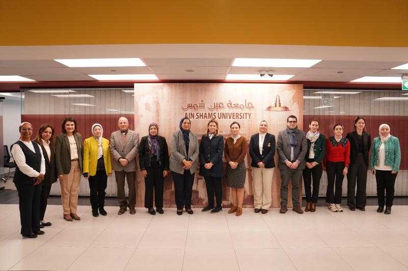 نائب رئيس جامعة عين شمس تستقبل وفد من جامعة ستراسبورج الفرنسية