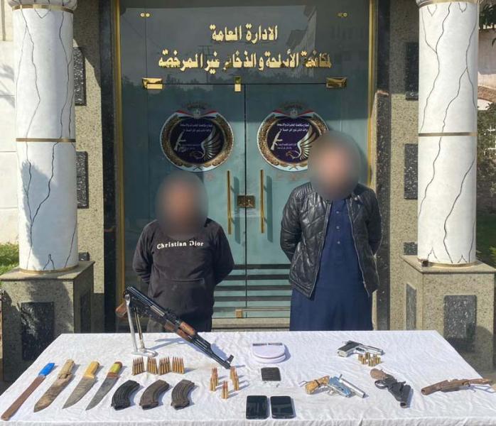 المتهمين بحوزتهما المضبوطات
