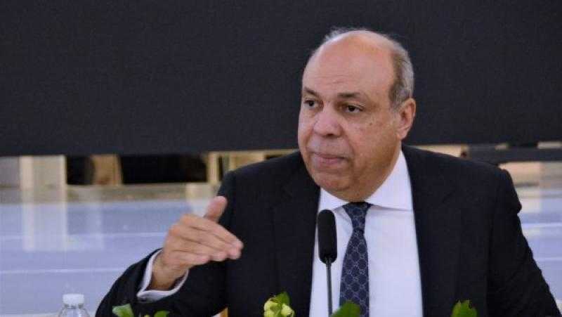 وزير الطيران: الكوادر الفنية في القطاع أولوية.. وتحية تقدير للطيارين المصريين