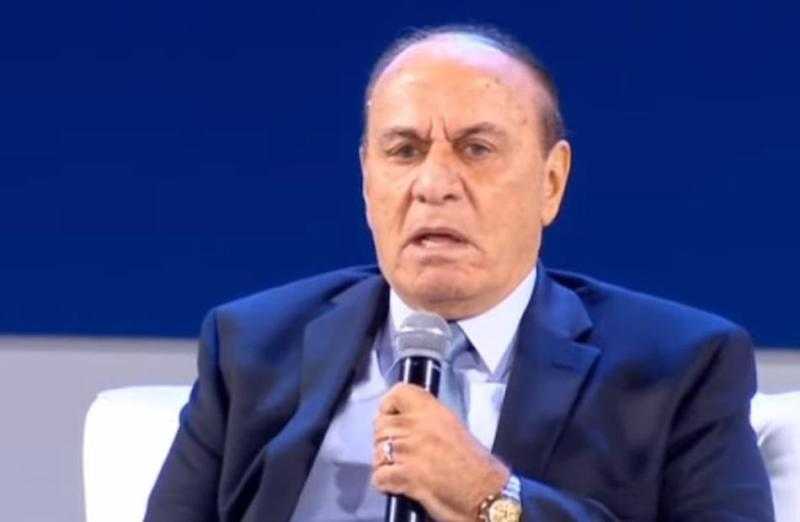 سمير فرج: زيارة ماكرون رسالة للعالم عن استقرار الوضع الأمني في سيناء