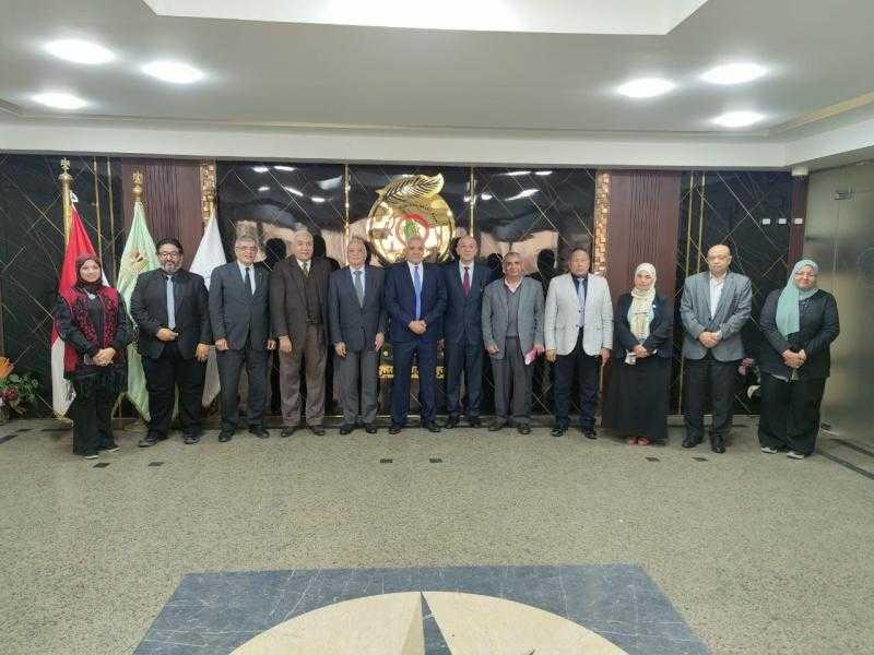 الزراعة: هيئة الخدمات البيطرية تستقبل وفدا من قيادات المجلس الصحي المصري لبحث تنسيق التعاون المشترك