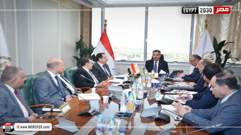 وزير التموين والتجارة الداخلية