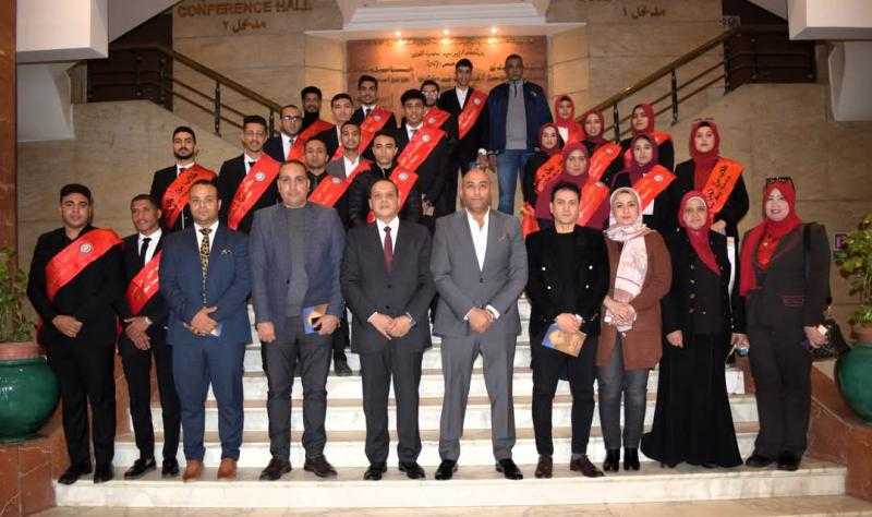 تعاون اقتصادي ومجتمعي جديد بين غرفتي القاهرة وسوهاج.. وقريبًا توقيع بروتوكول تعاون مشترك