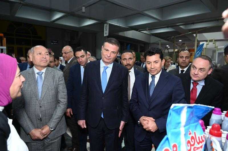 وزير الشباب والرياضة يفتتح النسخة الثانية معرض بيزنس يا شباب