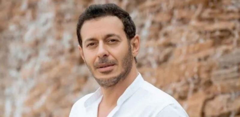 مصطفى شعبان 
