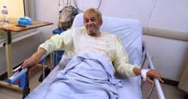 الفنان صالح العويل