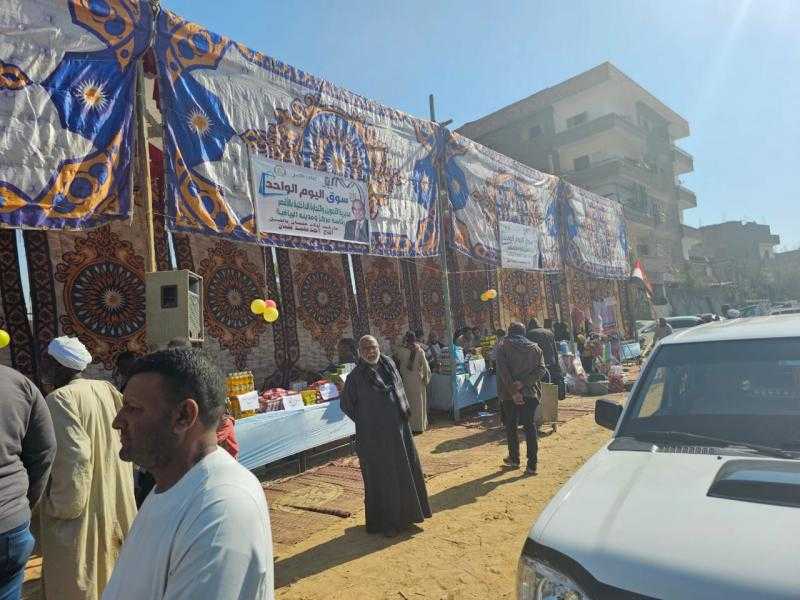 للمرة السادسة على التوالي.. افتتاح سوق اليوم الواحد بمركز ومدينة البياضية بمحافظة الأقصر