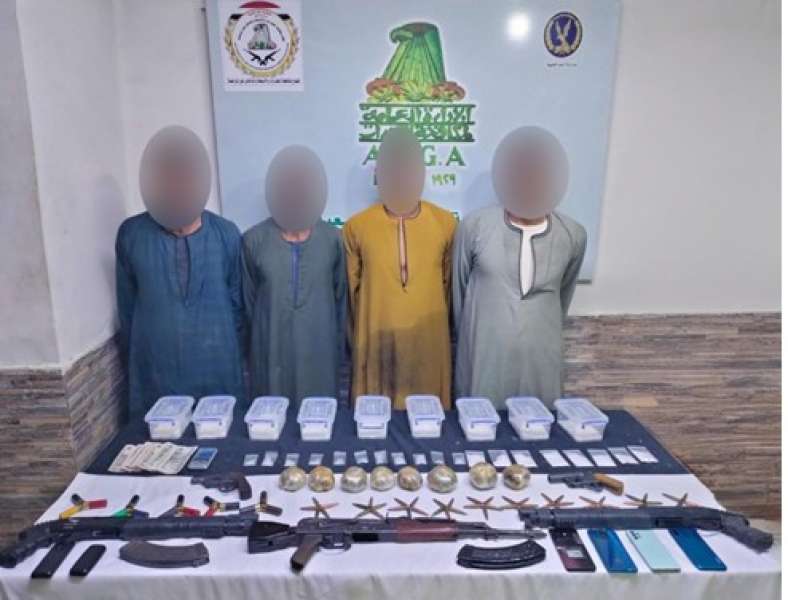 المتهمين