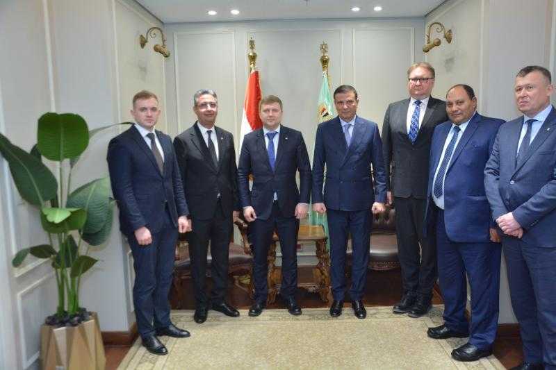 وزيرا الزراعة والتموين يبحثان مع وزير الزراعة الأوكراني التعاون في مجال تحقيق الأمن الغذائي