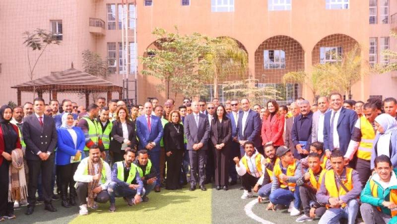 تنفيذ برامج الحماية من المخدرات بالمناطق السكنية الجديدة