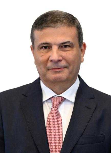 وزير الزراعة يغادر إلى برلين لحضور فروت لوجستيكا ٢٠٢٥ ويلتقي عدد من نظراءه والمستثمرين من الدول المختلفة