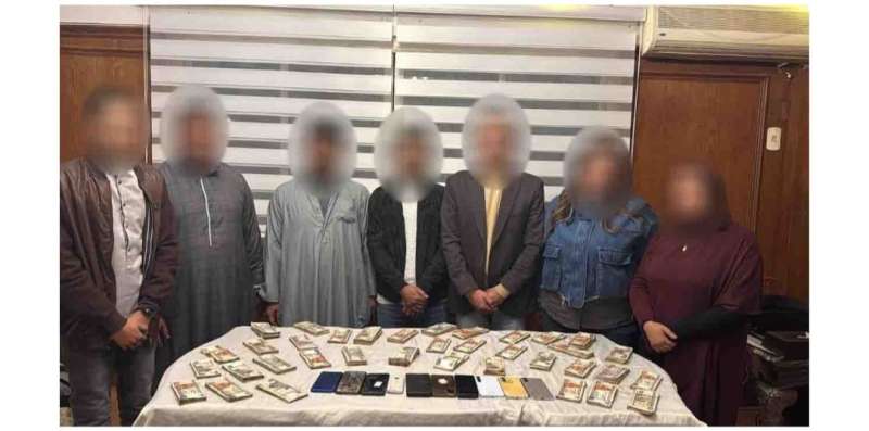 المتهمين 