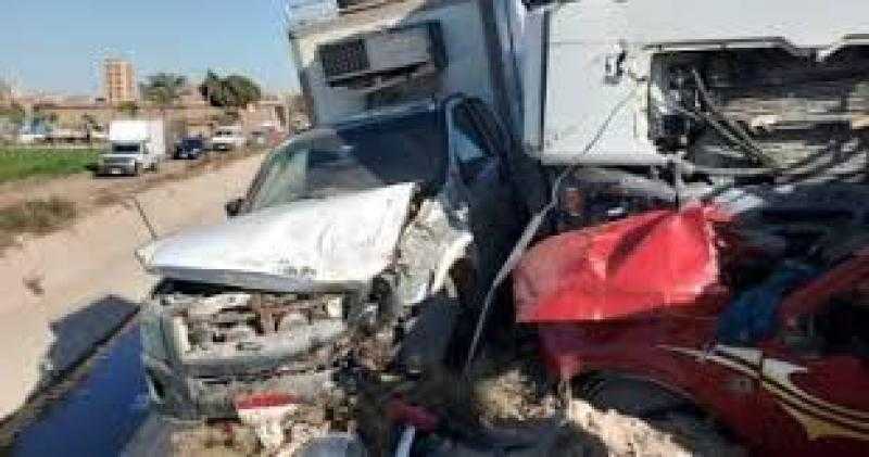 مصرع شخص وإصابة 6 آخرين فى حادث تصادم بطريق أسوان الزراعى