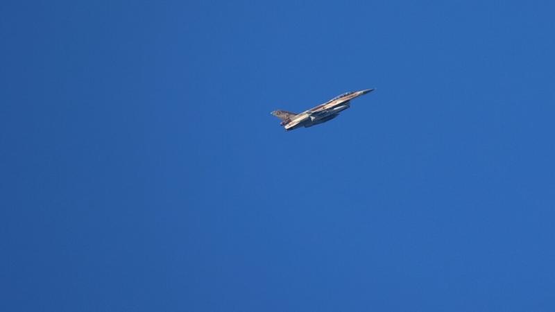 طائرة حربية 