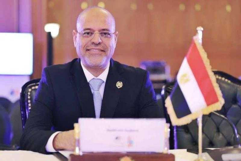 وزير العمل لـ”حديث القاهرة”: نوفر طلبات للعمل في الخارج بشكل دوري ونبني جدار ثقة مع المؤسسات