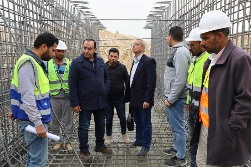رئيس جهاز 15 مايو يتفقد أعمال تنفيذ المرحلة الأخيرة من اعمال حماية المدينة وتوسعاتها الشرقية من إخطار السيول