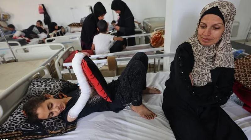 التحضيرات على قدم وساق.. معبر رفح يواصل استعدادات استقبال مصابي قطاع غزة