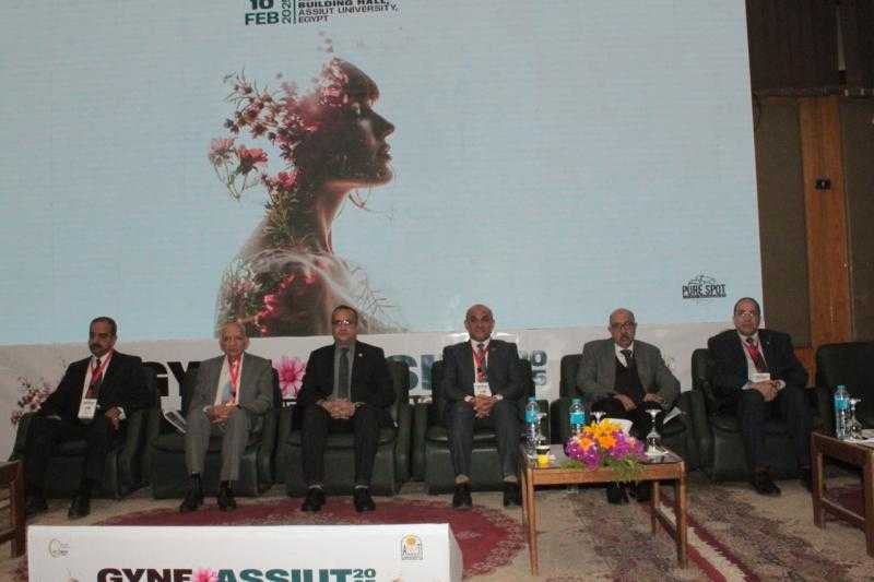 جامعة أسيوط تشهد انعقاد المؤتمر السنوي الثاني عشر لقسم التوليد وأمراض النساء بكلية الطب بعنوان ”Gyne Assiut 2025”