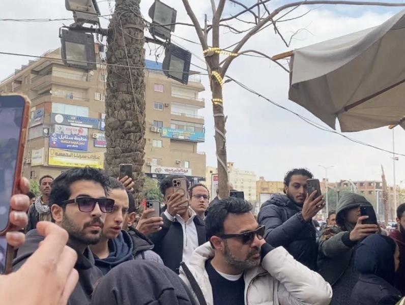 عمرو محمود ياسين 