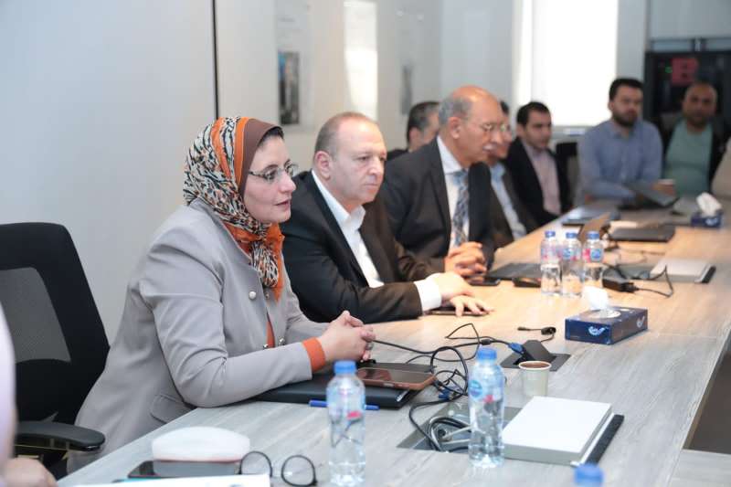 «إيه بي بي» والمصرية لنقل الكهرباء