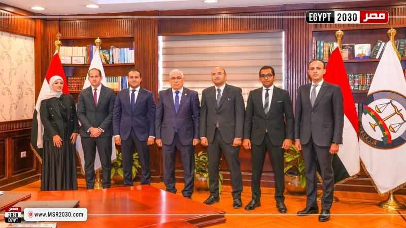 النائب العام يستقبل المحامي العام لنيابة الشئون الضريبية