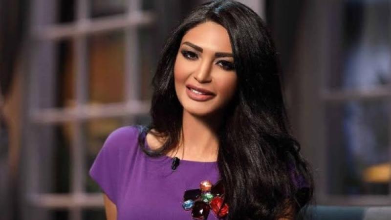 سالي عبدالسلام 