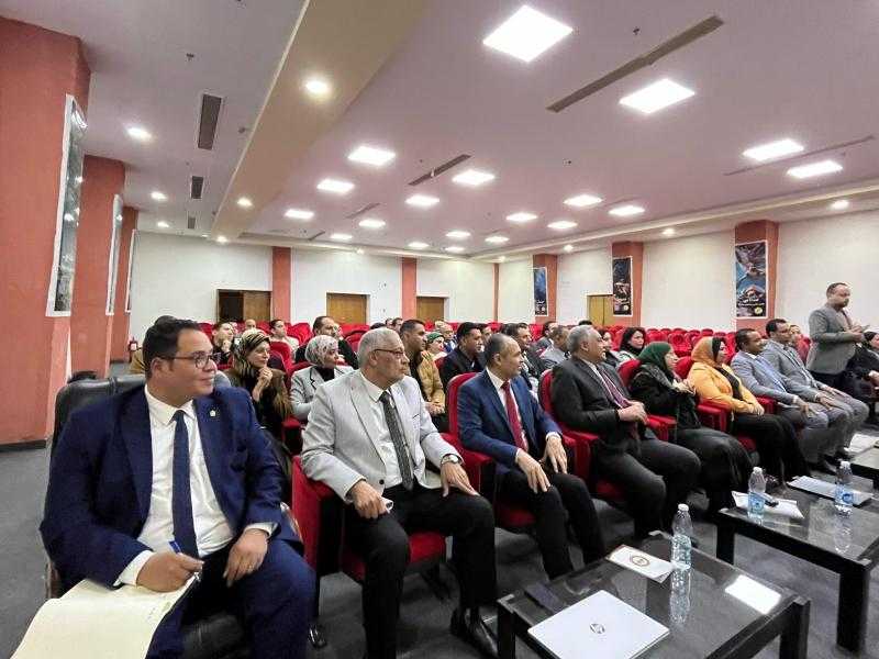 الشباب والرياضة تُطلق ثالث الملتقيات البرلمانية لأعضاء نموذج محاكاة مجلس الشيوخ بالمدينة الشبابية بالغردقة