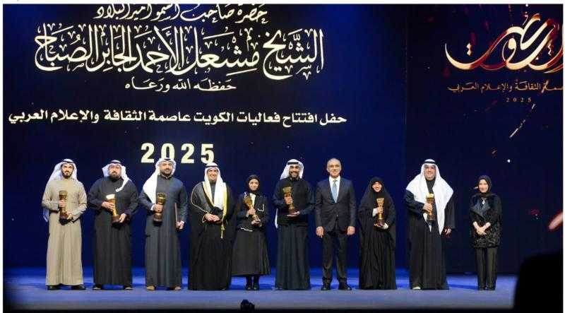 وزير الثقافة يشهد انطلاق فعاليات الكويت عاصمة الثقافة والإعلام العربي 2025