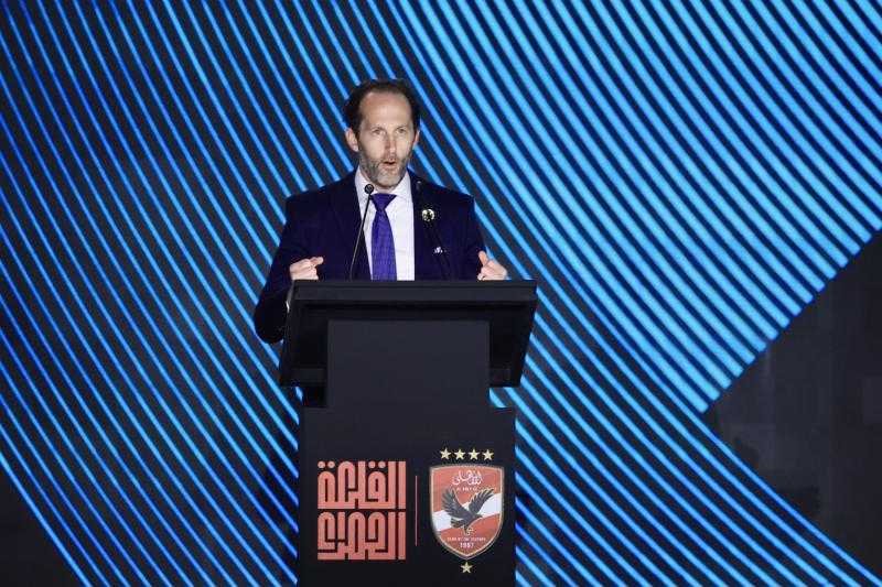 ممثل «فيفا»: النادي الأهلي رمز للتميز والطموح