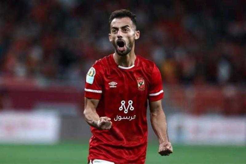 الأهلي بين الإبقاء والبيع .. مستقبل أحمد عبد القادر على المحك