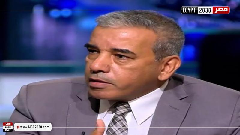 الدكتور عباس شراقي، أستاذ الجيولوجيا