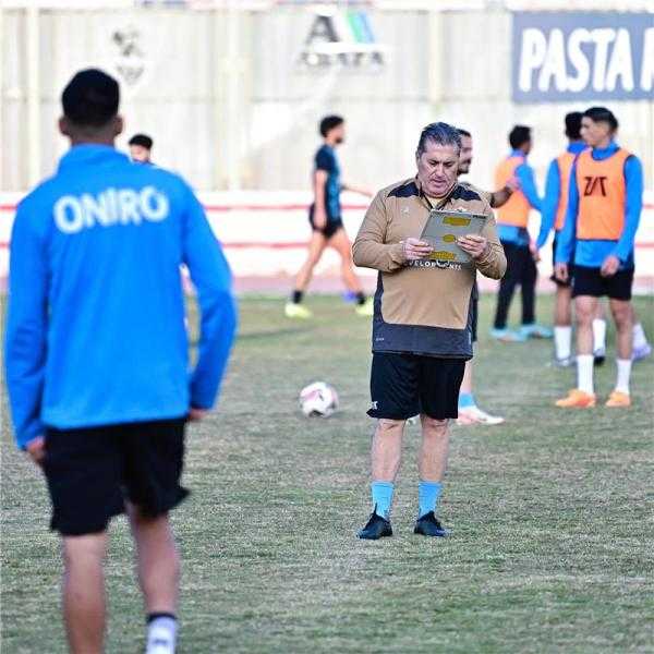 بيسيرو يمنح لاعبي الزمالك راحة قبل موقعة القمة