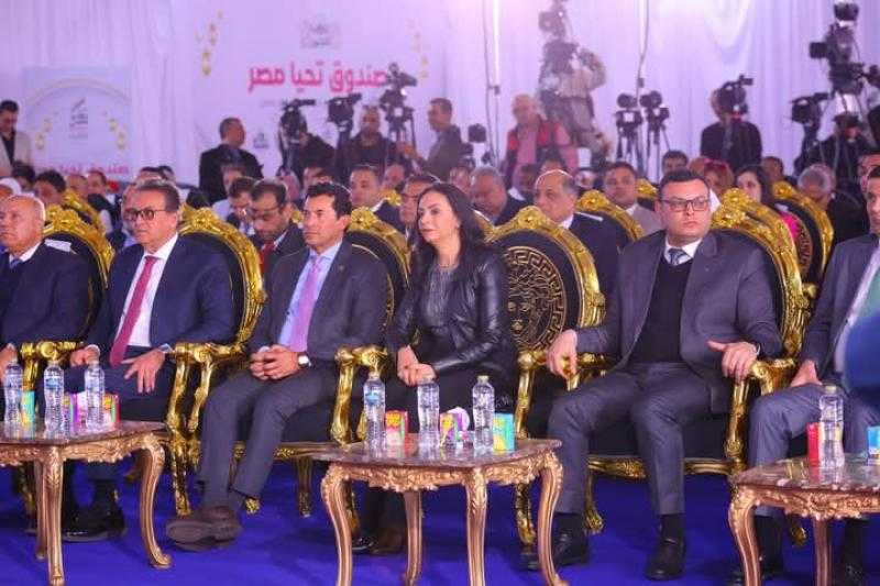 وزير الشباب والرياضة يشهد إطلاق قافلة المساعدات الإنسانية لصندوق تحيا مصر من ساحة الشعب بالعاصمة الإدارية لقطاع غزة