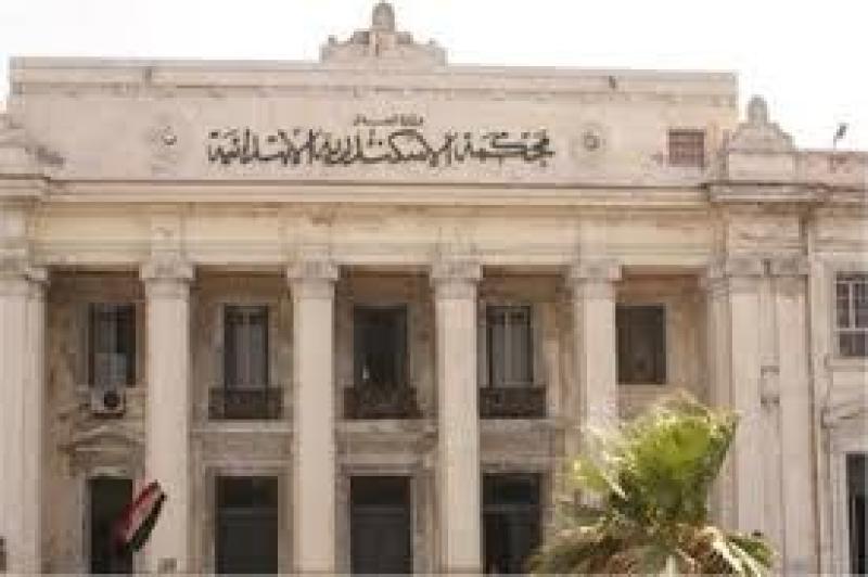 حكم قضائي بإحالة أوراق قاتل صديقه لفضيلة المفتي