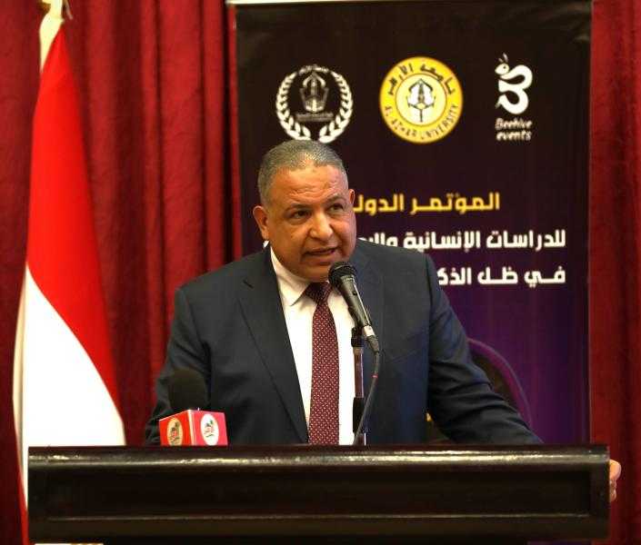 نائب رئيس جامعة الأزهر: يجب تعزيز دور الإنسان وألا يكون الذكاء الاصطناعي بديلًا عن العقل البشري