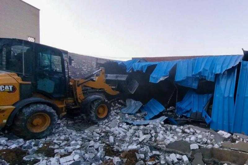 حملة مكبرة لإزالة التعديات على الأراضي الزراعية وأملاك الدولة بنطاق أحياء الإسكندرية