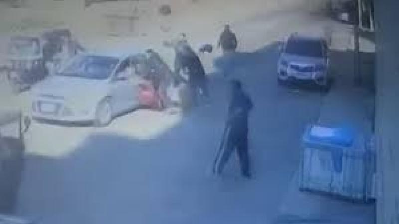النيابة تستمع لأقوال سيدة وشقيقها في واقعة السحل أمام محكمة أكتوبر
