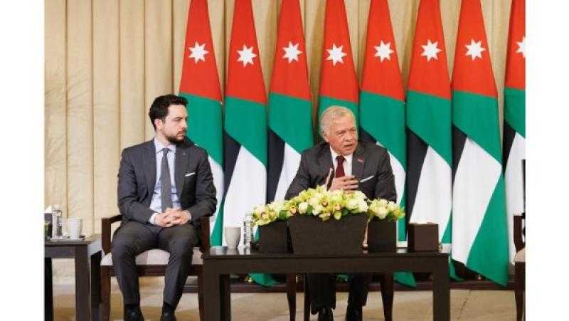 عاهل الأردن يرفع ”اللاءات الثلاث” في وجه مخطط ترامب بشأن غزة