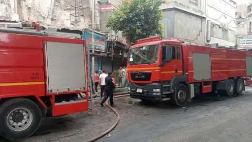 حريق يلتهم كافيه بمنطقة شيراتون دون... حريق يلتهم كافيه بمنطقة شيراتون دون إصابات