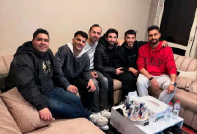 لافتة إنسانية من زيزو مع لاعب الإسماعيلي بعد موقعة الدوري