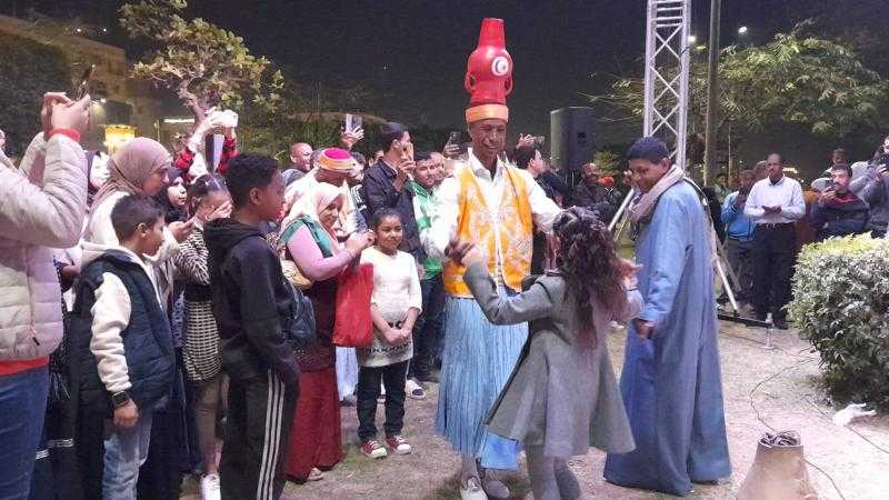 من تونس إلى بولندا وكولومبيا وليتوانيا.. مهرجان أسوان يجمع فنون الشعوب