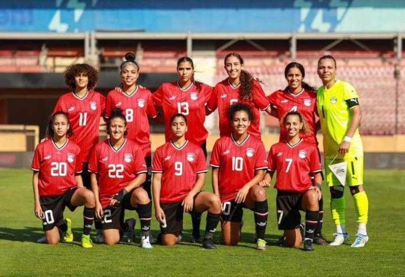 منتخب الكرة النسائية يصل رواندا استعدادًا لتصفيات كأس الأمم الإفريقية
