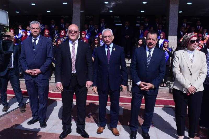 جامعة سوهاج تشارك في فعاليات الندوة التثقيفية المجمعة الثانية لشباب جامعات الصعيد
