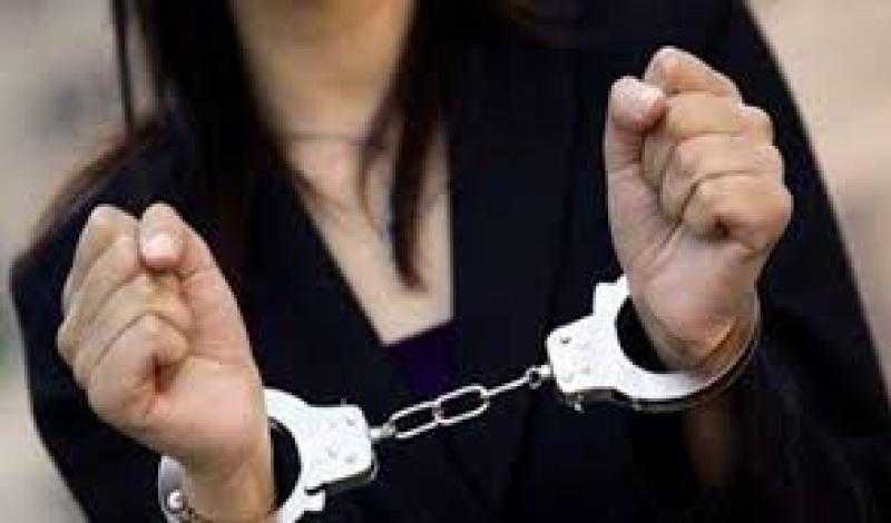 ضبط سيدة ألقت رضيعها بجوار صندوق قمامة في المنوفية