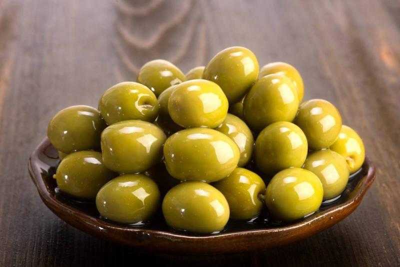 طريقة عمل الزيتون المخلل في المنزل