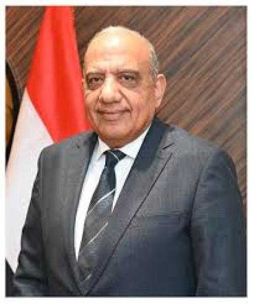 إصابة شقيقة وزير الكهرباء في انقلاب سيارة بطريق القطامية