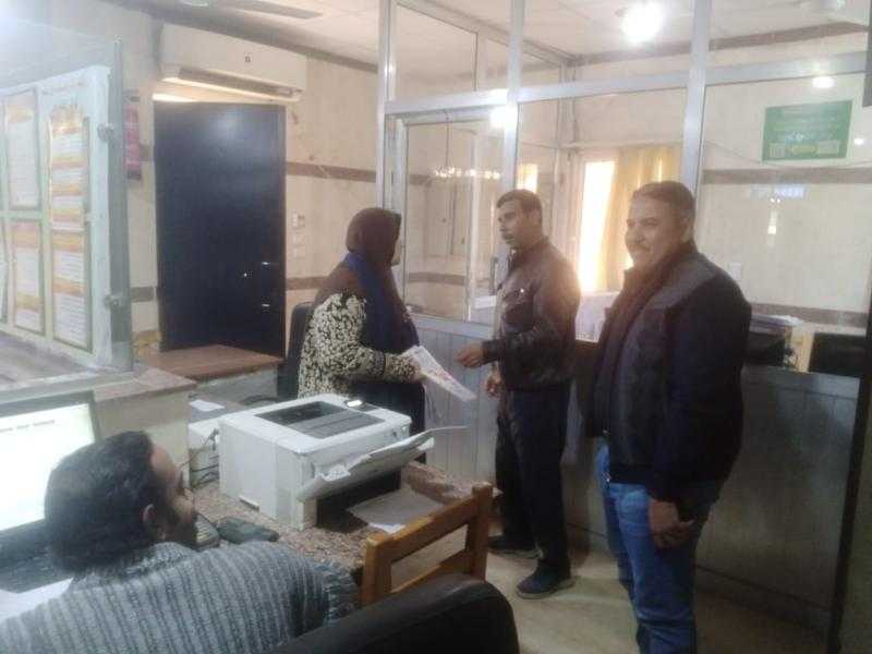 رئيس مركز ساحل سليم بأسيوط يتابع منظومة التصالح بالمركز التكنولوجي